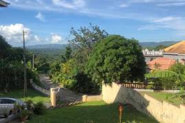 4 Bedrooms 3 Bathrooms, House for Sale in Mandeville