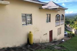 4 Bedrooms 3 Bathrooms, House for Sale in Mandeville