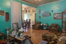 4 Bedrooms 3 Bathrooms, House for Sale in Kingston 19