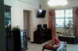 4 Bedrooms 3 Bathrooms, House for Sale in Kingston 20