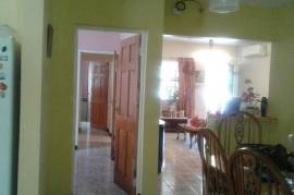 4 Bedrooms 3 Bathrooms, House for Sale in Kingston 20