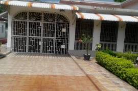 4 Bedrooms 3 Bathrooms, House for Sale in Kingston 20