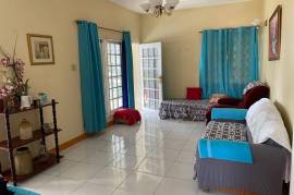 4 Bedrooms 4 Bathrooms, House for Sale in Gayle