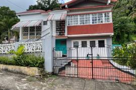 4 Bedrooms 4 Bathrooms, House for Sale in Gayle