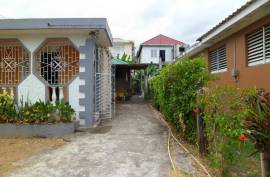 5 Bedrooms 3 Bathrooms, House for Sale in Ocho Rios