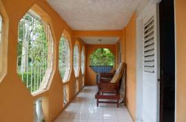 5 Bedrooms 3 Bathrooms, House for Sale in Ocho Rios