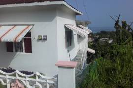 4 Bedrooms 4 Bathrooms, House for Sale in Green Island