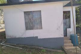 5 Bedrooms 4 Bathrooms, House for Sale in Browns Town