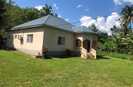 3 Bedrooms 2 Bathrooms, House for Sale in Middle Quarters