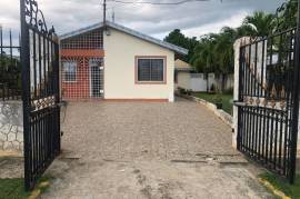 3 Bedrooms 1 Bathrooms, House for Sale in Spanish Town