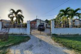 3 Bedrooms 1 Bathrooms, House for Sale in Spanish Town