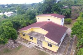 7 Bedrooms 5 Bathrooms, House for Sale in Spanish Town