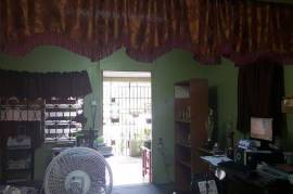 10 Bedrooms 5 Bathrooms, House for Sale in Kingston 20