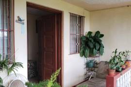 5 Bedrooms 2 Bathrooms, House for Sale in Browns Town