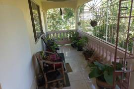 2 Bedrooms 1 Bathrooms, House for Sale in Wakefield