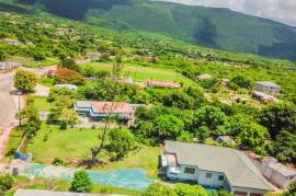 4 Bedrooms 3 Bathrooms, House for Sale in Watson Hill