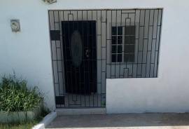 4 Bedrooms 3 Bathrooms, House for Sale in Spanish Town