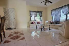 5 Bedrooms 7 Bathrooms, House for Sale in May Pen