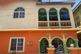 6 Bedrooms 4 Bathrooms, House for Sale in Greater Portmore