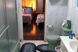 4 Bedrooms 3 Bathrooms, House for Sale in Walderston