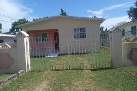 2 Bedrooms 1 Bathrooms, House for Sale in Boscobel