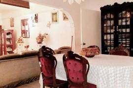 5 Bedrooms 4 Bathrooms, House for Sale in Linstead