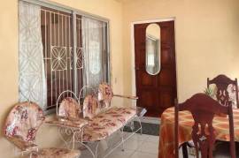 5 Bedrooms 4 Bathrooms, House for Sale in Linstead