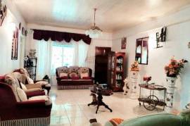 5 Bedrooms 4 Bathrooms, House for Sale in Linstead