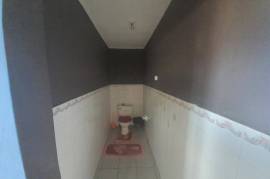 4 Bedrooms 4 Bathrooms, House for Sale in Cross Keys