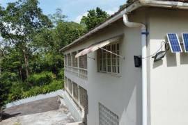 4 Bedrooms 3 Bathrooms, House for Sale in Mandeville