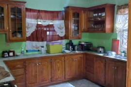 5 Bedrooms 3 Bathrooms, House for Sale in Four Paths