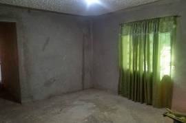 3 Bedrooms 2 Bathrooms, House for Sale in Linstead