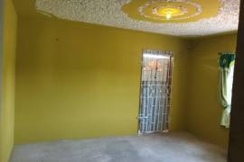 3 Bedrooms 2 Bathrooms, House for Sale in Linstead