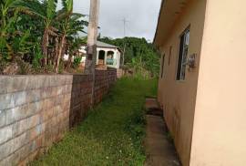 5 Bedrooms 3 Bathrooms, House for Sale in Bamboo