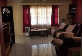 4 Bedrooms 2 Bathrooms, House for Sale in Kingston 11