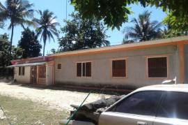 6 Bedrooms 3 Bathrooms, House for Sale in Linstead