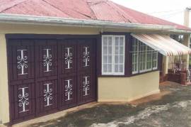 8 Bedrooms 5 Bathrooms, House for Sale in Mandeville