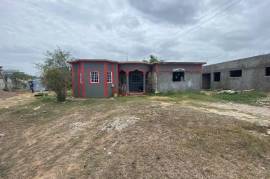 4 Bedrooms 2 Bathrooms, House for Sale in Greater Portmore