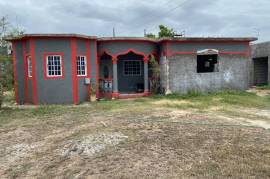 4 Bedrooms 2 Bathrooms, House for Sale in Greater Portmore