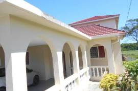 4 Bedrooms 2 Bathrooms, House for Sale in Discovery Bay