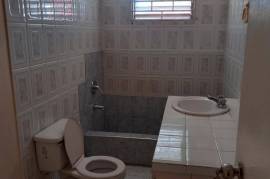 4 Bedrooms 3 Bathrooms, House for Sale in Greater Portmore