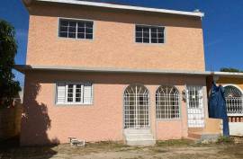 4 Bedrooms 3 Bathrooms, House for Sale in Greater Portmore