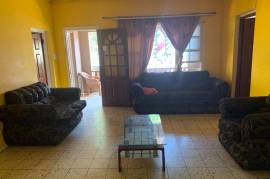 3 Bedrooms 2 Bathrooms, House for Sale in Ocho Rios