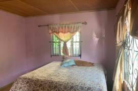 3 Bedrooms 2 Bathrooms, House for Sale in Ocho Rios