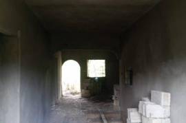 5 Bedrooms 3 Bathrooms, House for Sale in Spanish Town