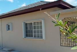 2 Bedrooms 1 Bathrooms, House for Sale in Santa Cruz