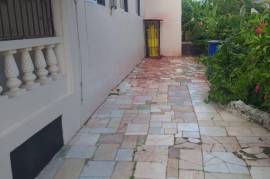 3 Bedrooms 2 Bathrooms, House for Sale in Boscobel