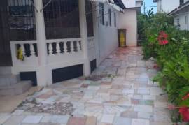 3 Bedrooms 2 Bathrooms, House for Sale in Boscobel