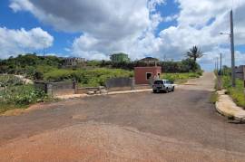 2 Bedrooms 2 Bathrooms, House for Sale in Hat Field