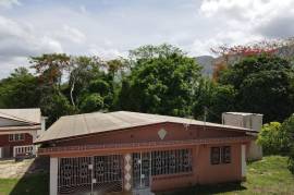 11 Bedrooms 5 Bathrooms, House for Sale in Pepper